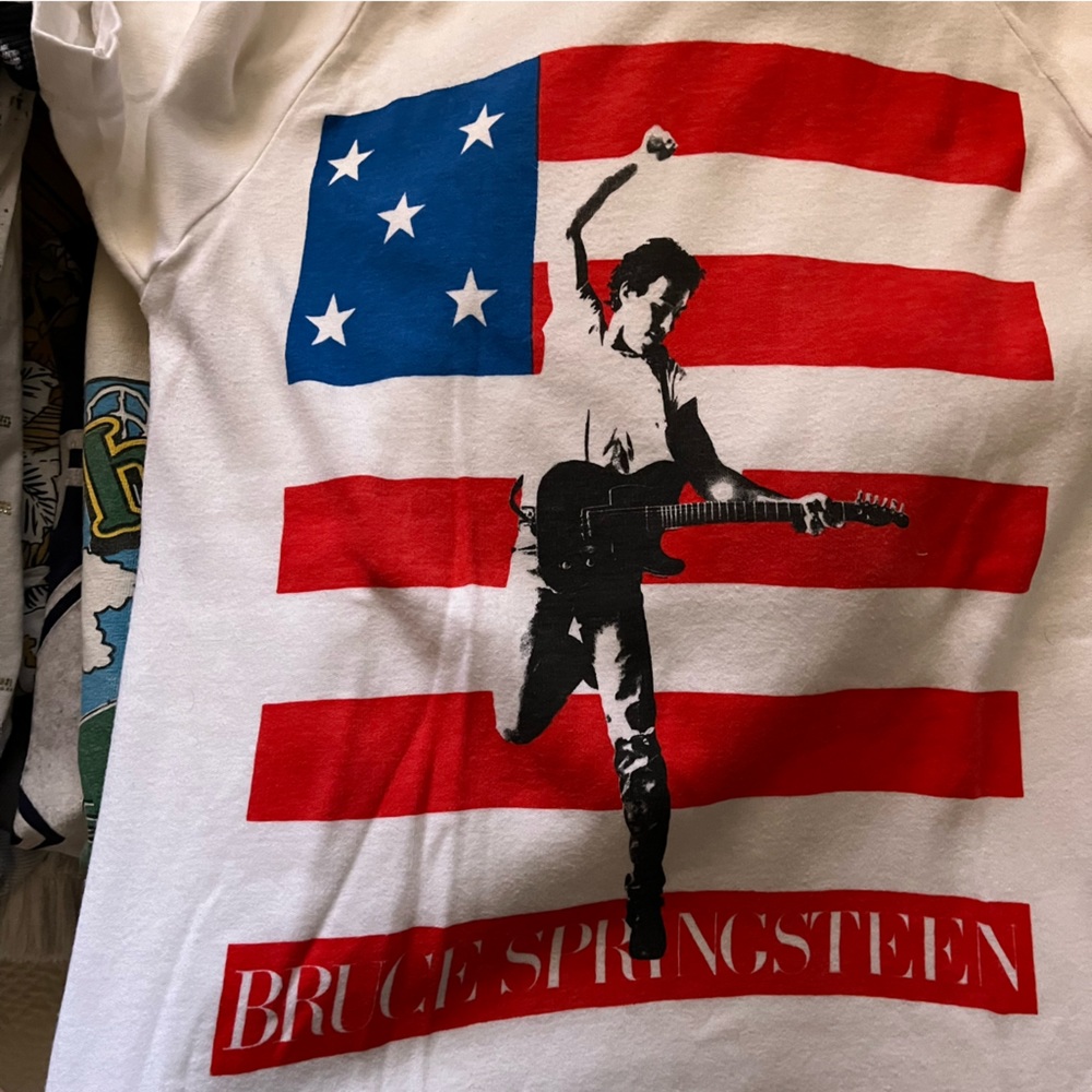 Vintage Bruce Springsteen Graphic Tee (Fits like Small) - Picture 3 of 9